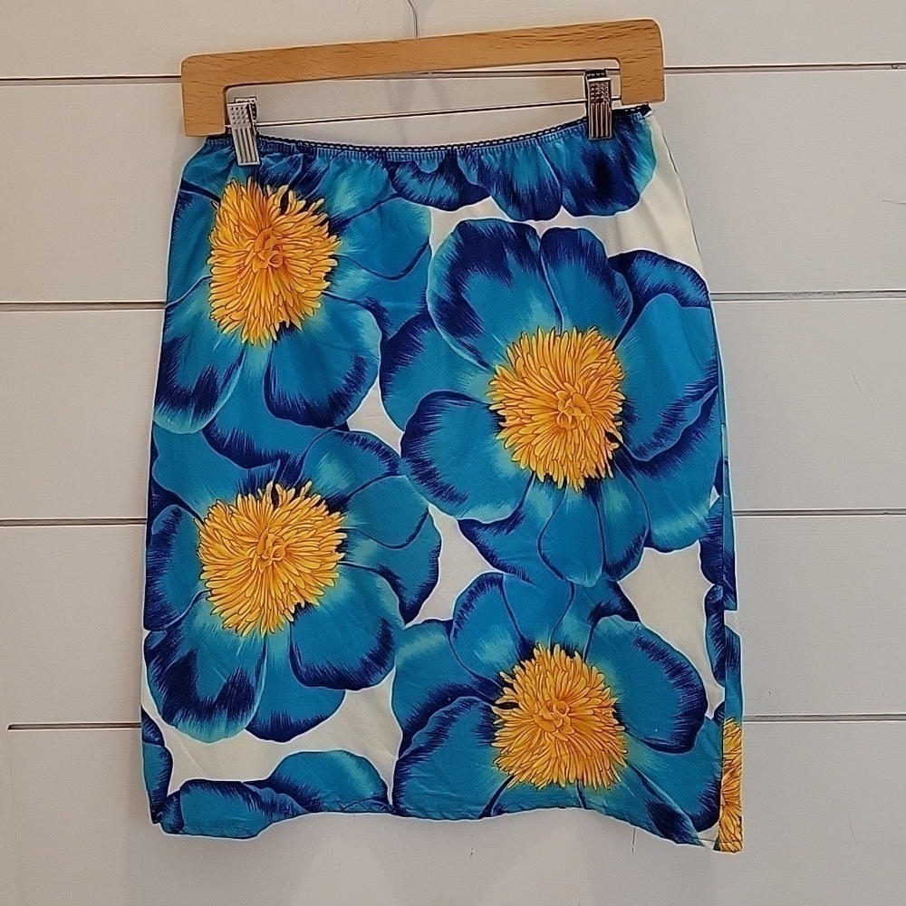 90s Roxy size 7 floral midi skirt